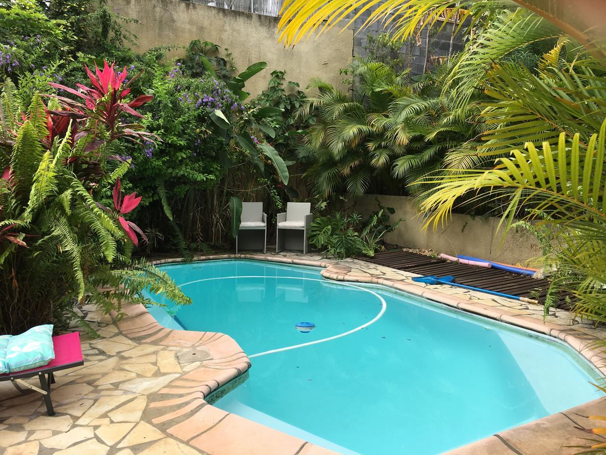 Le Chalet Dazae La Riviere Saint-Louis Luaran gambar